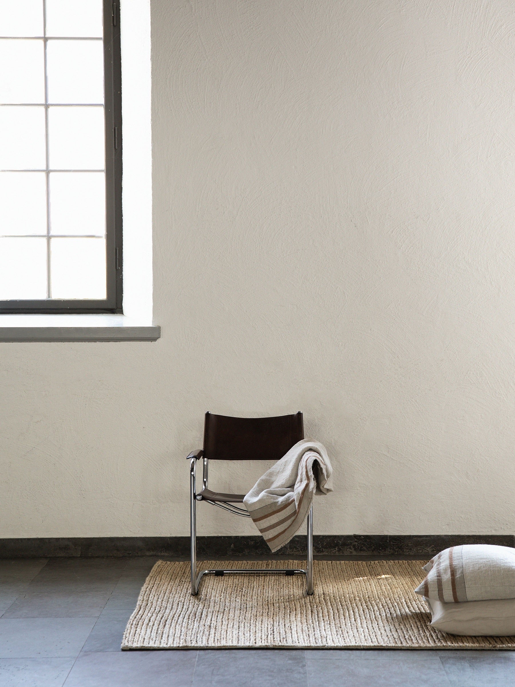 Cushion linen Emilio