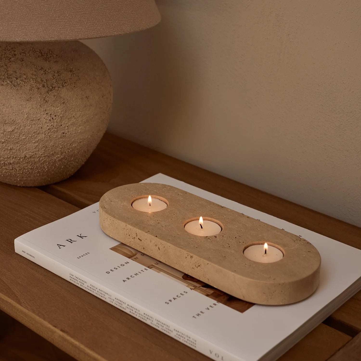 Kaarshouder Travertin