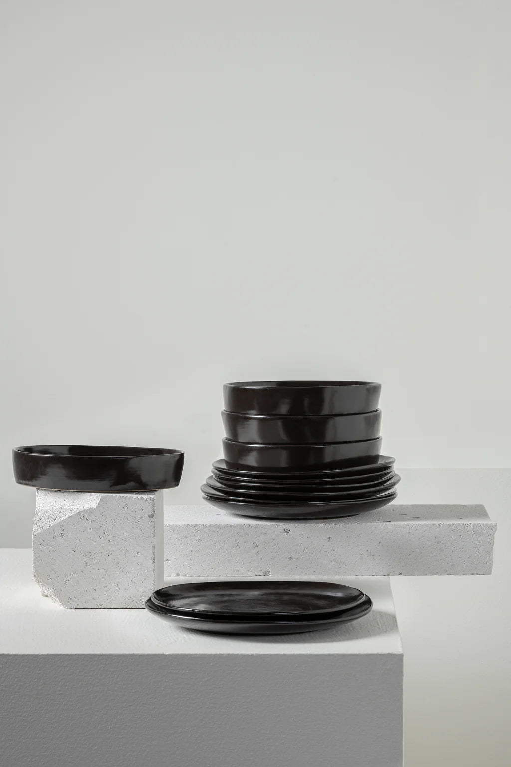 Assiette creuse S - La Mère by Marie Michielssen - Ebony