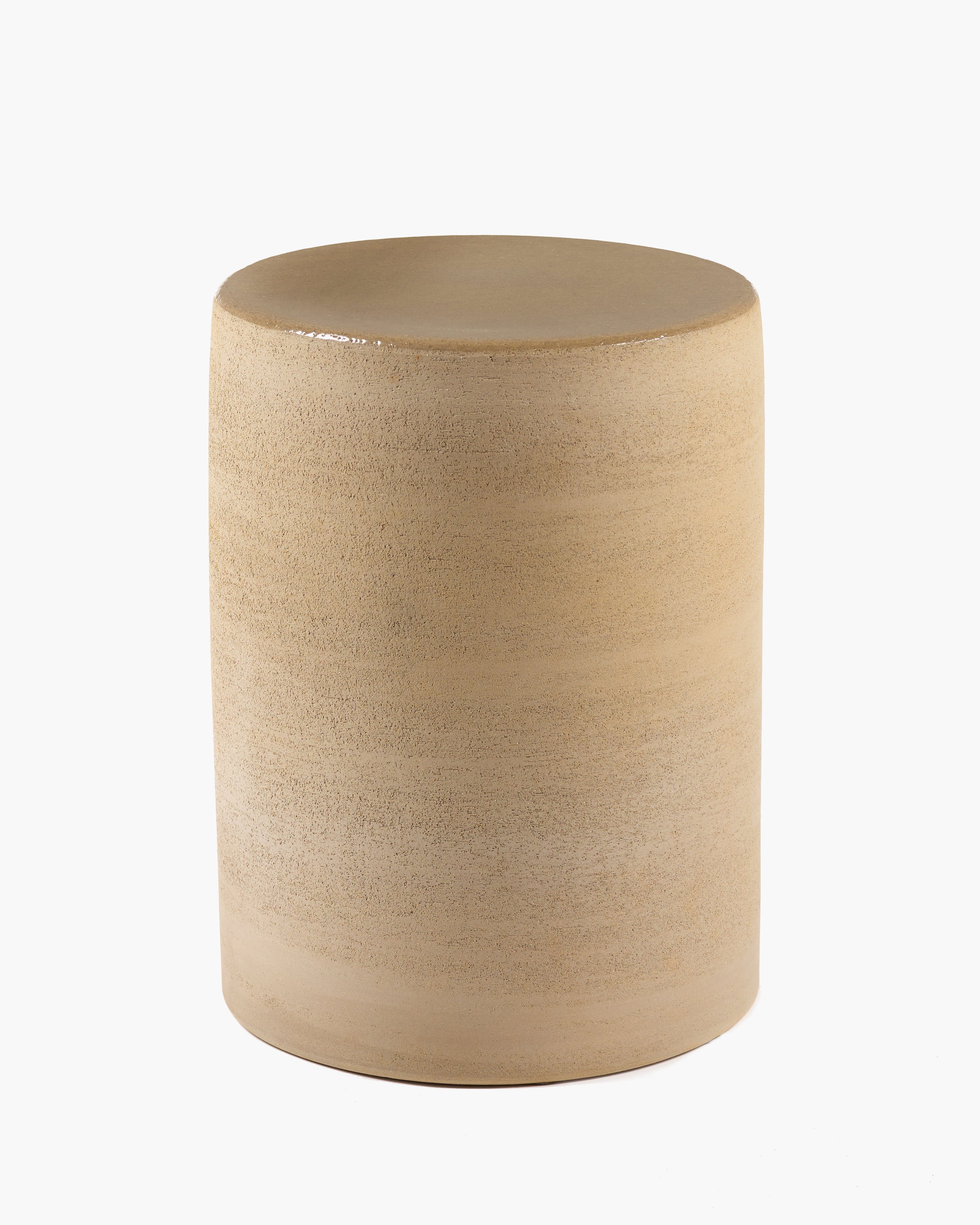 Side table beige Pawn - Marie Michielssen