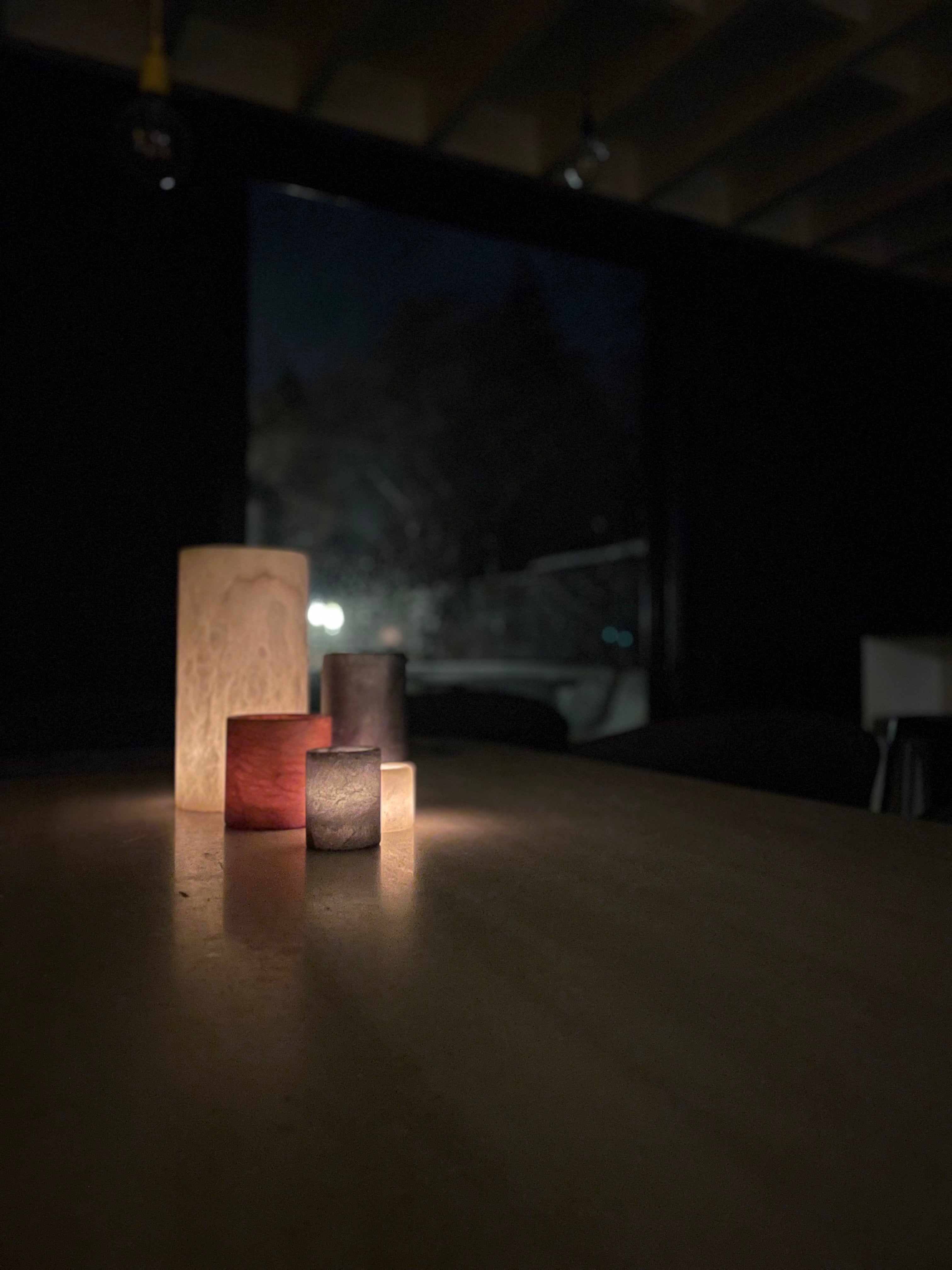 Kaarshouder/Vaas albaster beige Alice