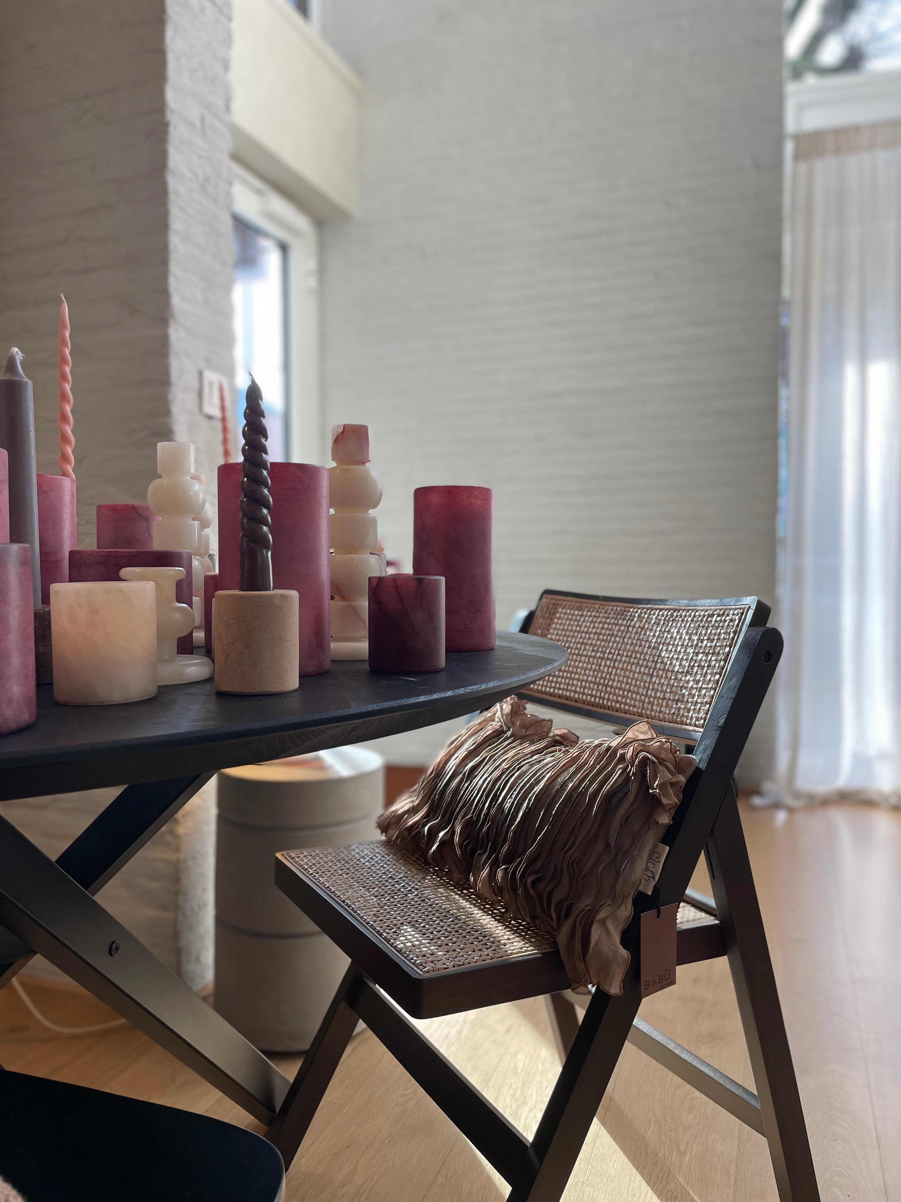 Bougeoir en albâtre bordeaux M