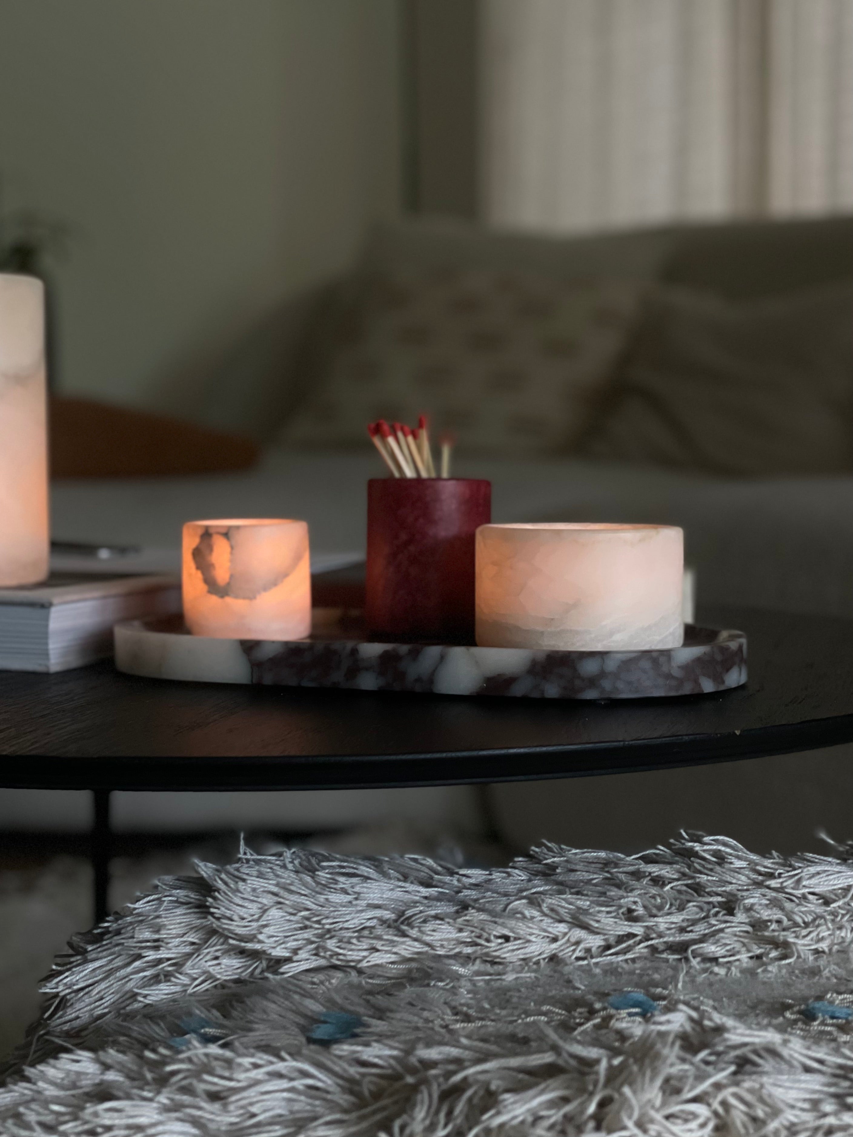 Oval tray Calacatta