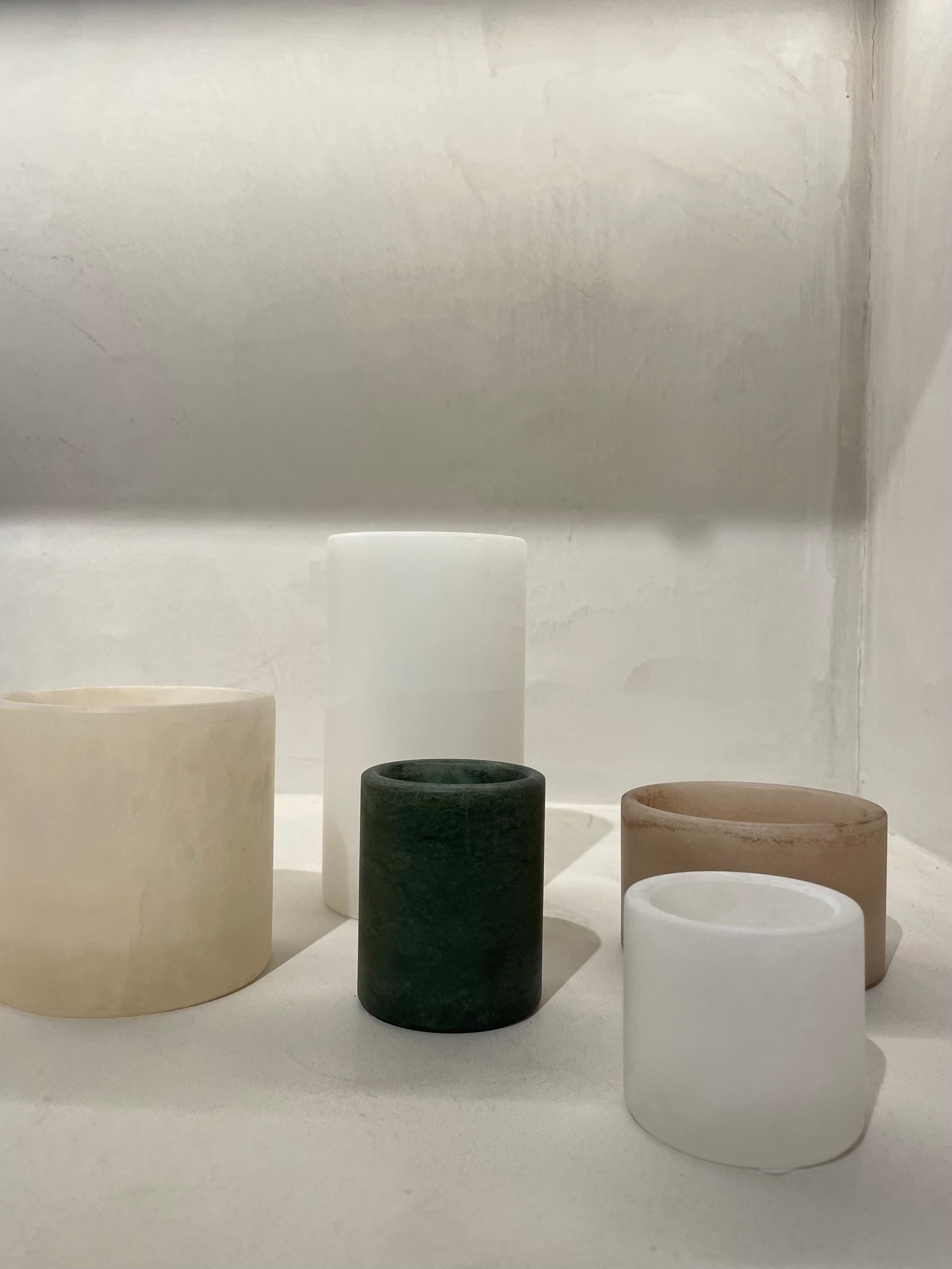 Bougeoir en albâtre - blanc - M