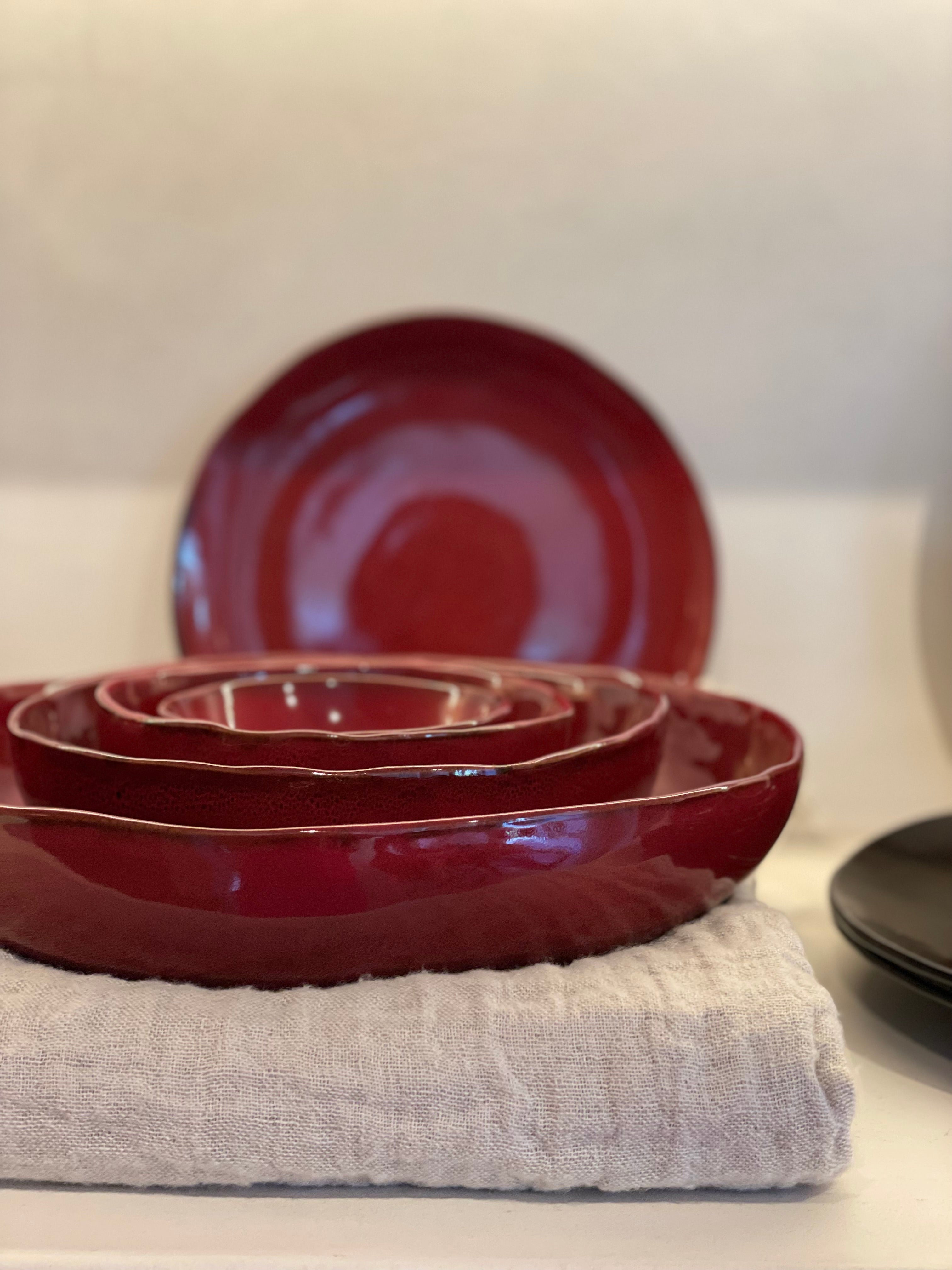 Kom L - La Mère by Marie Michielssen - Venetian red