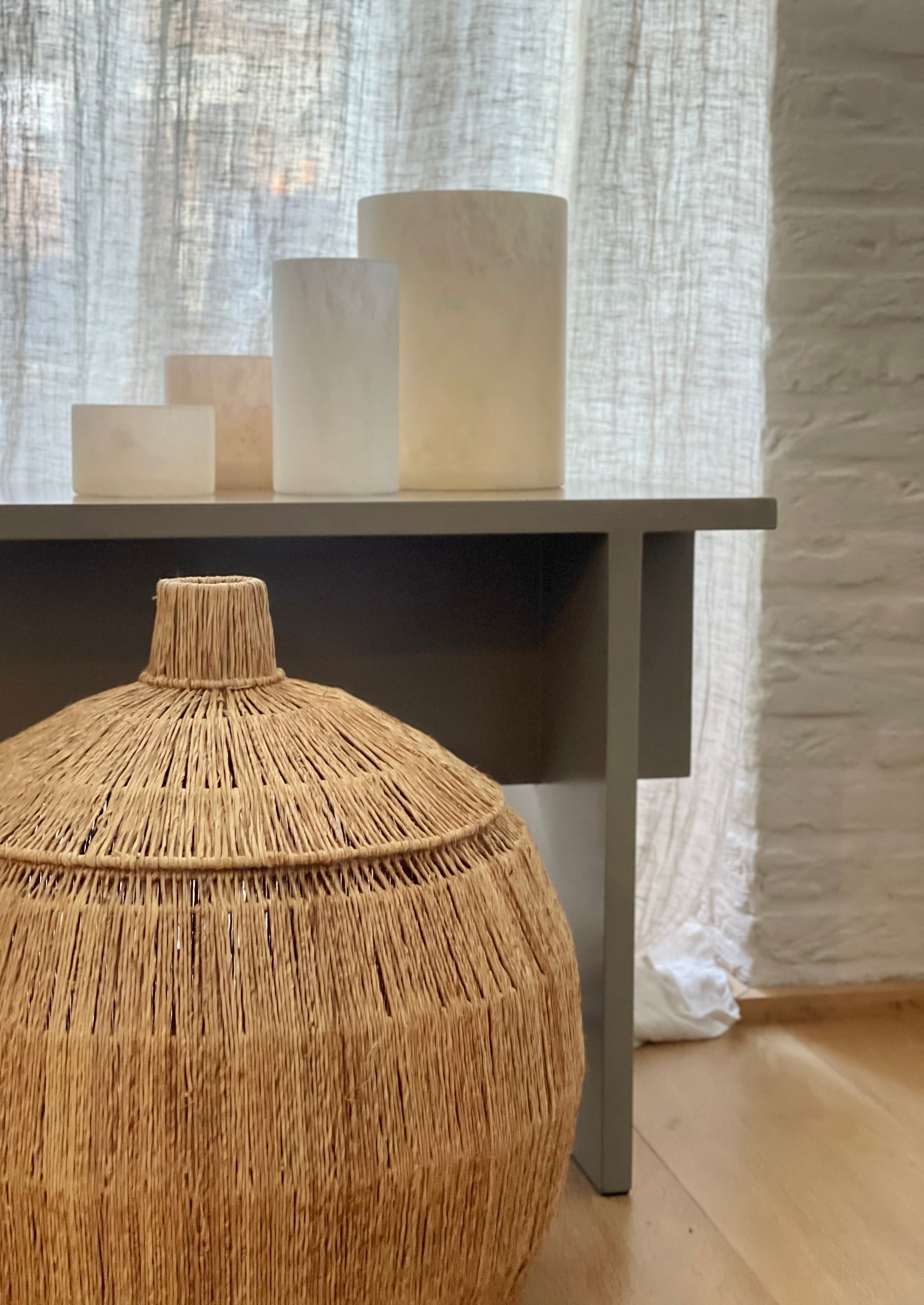 Kaarshouder/Vaas albaster beige L