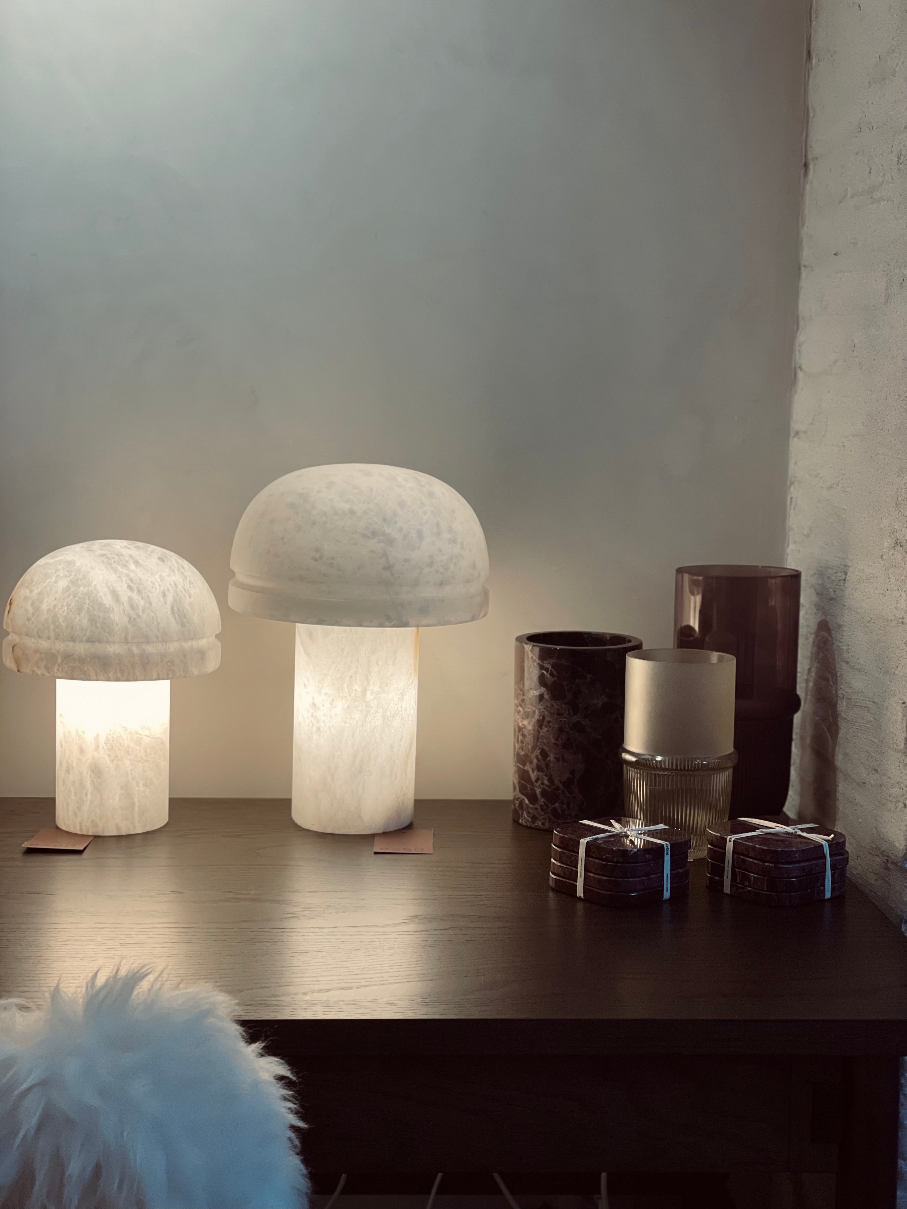 Lampe en albâtre S