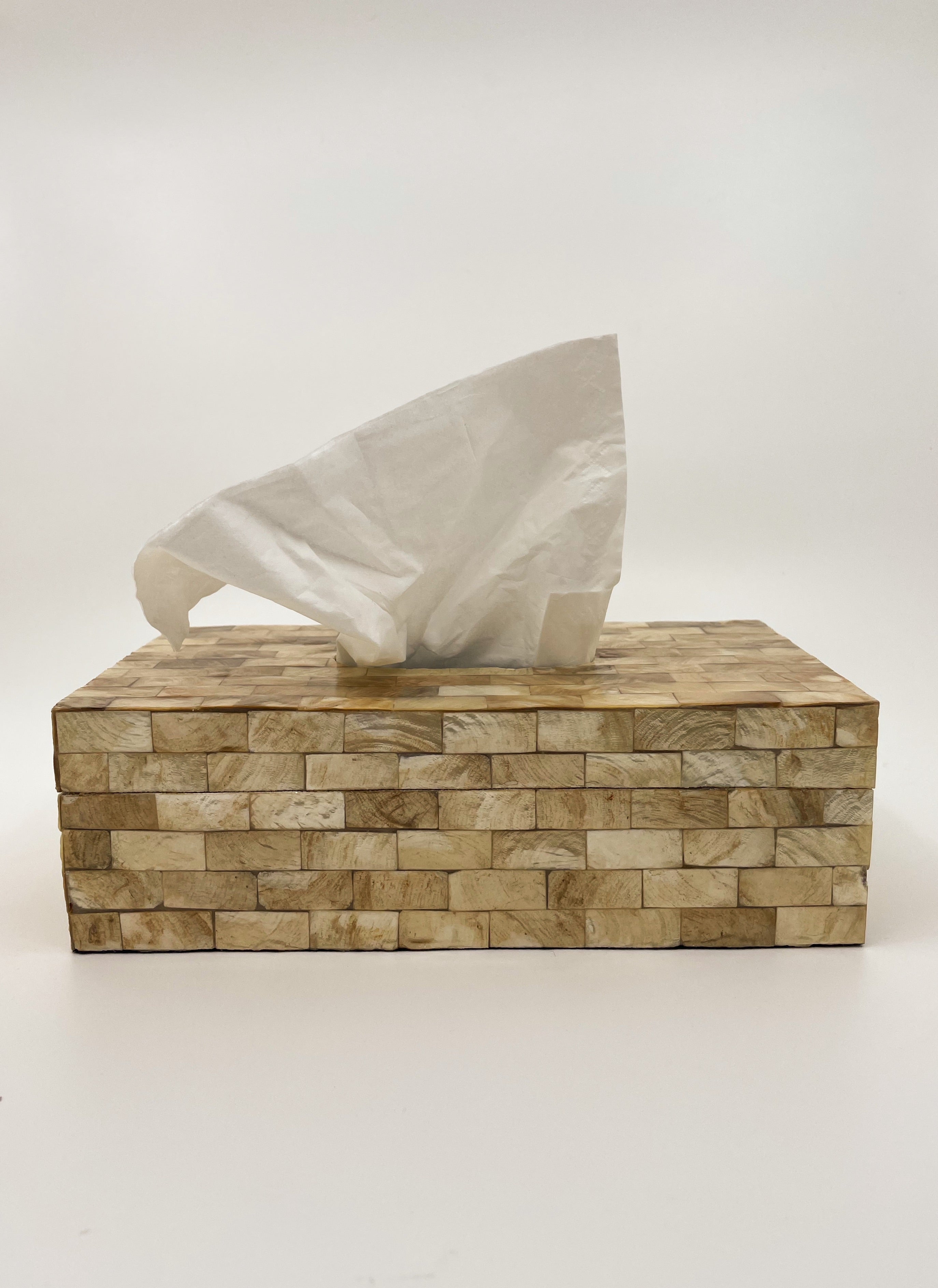 Tissue box mother of pearl 3
