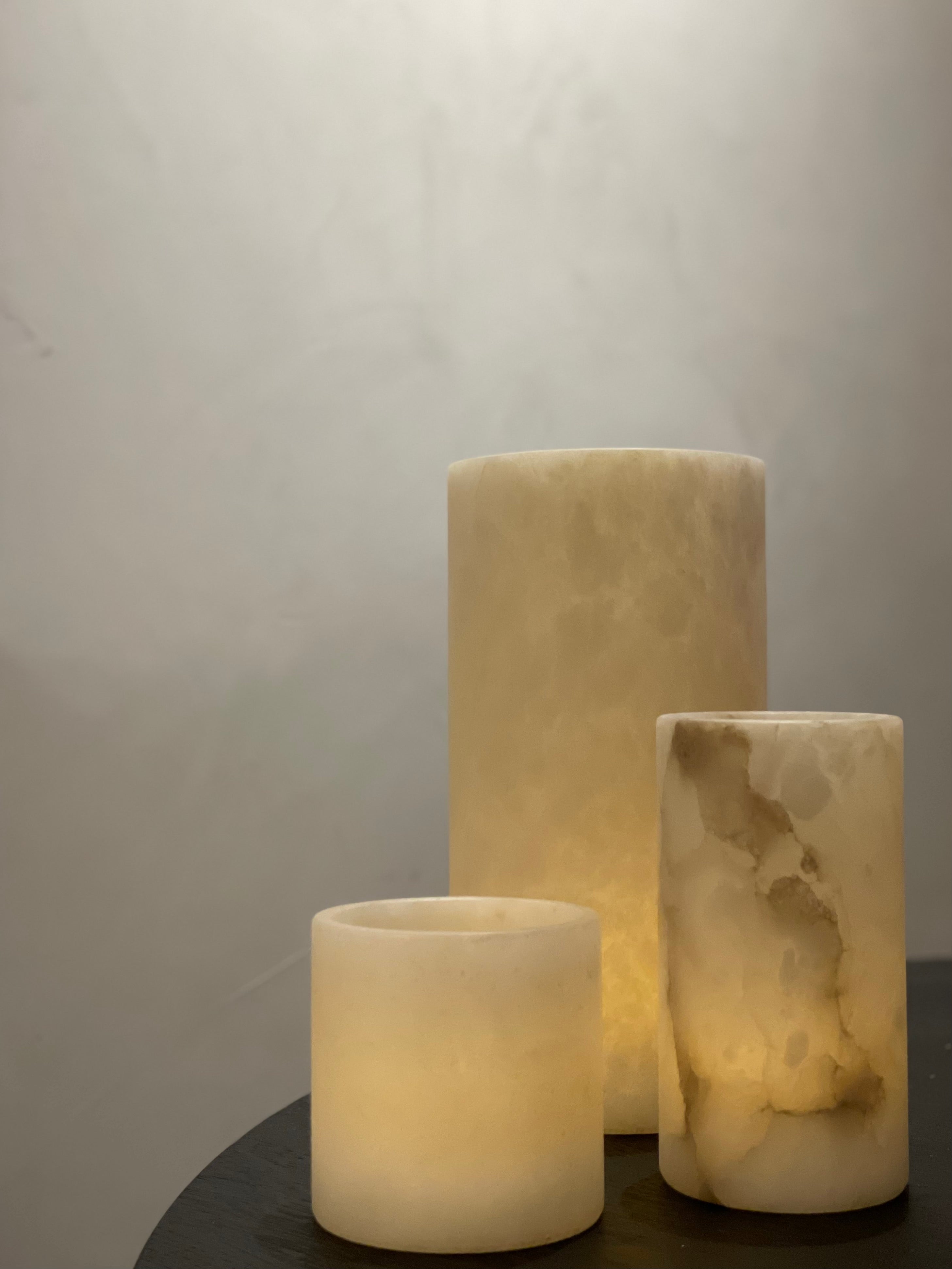 Kaarshouder/Vaas albaster beige Alice