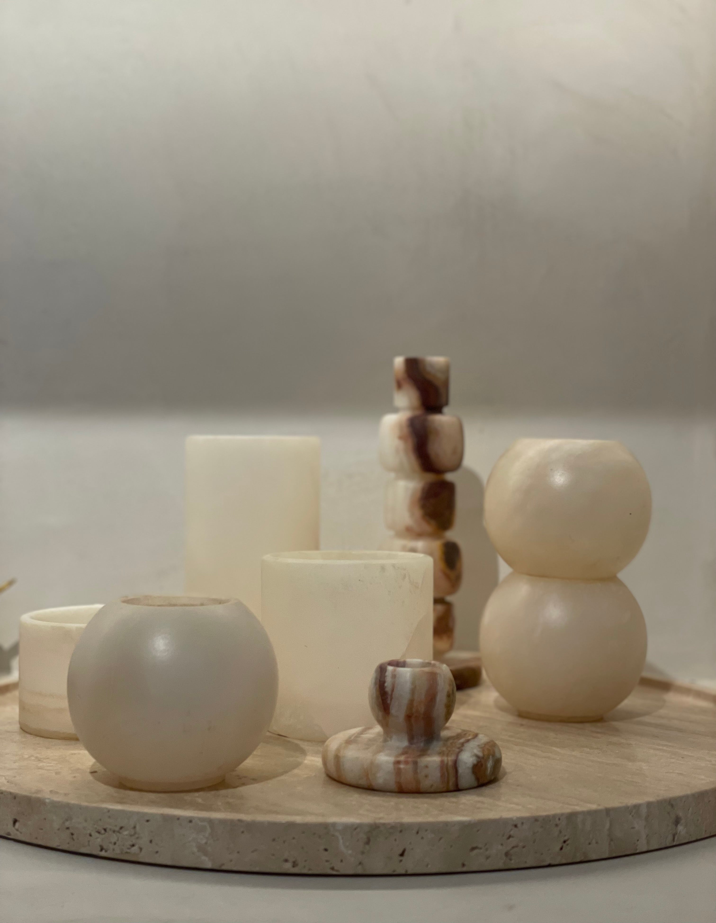 Alabaster tealight holder beige sphere