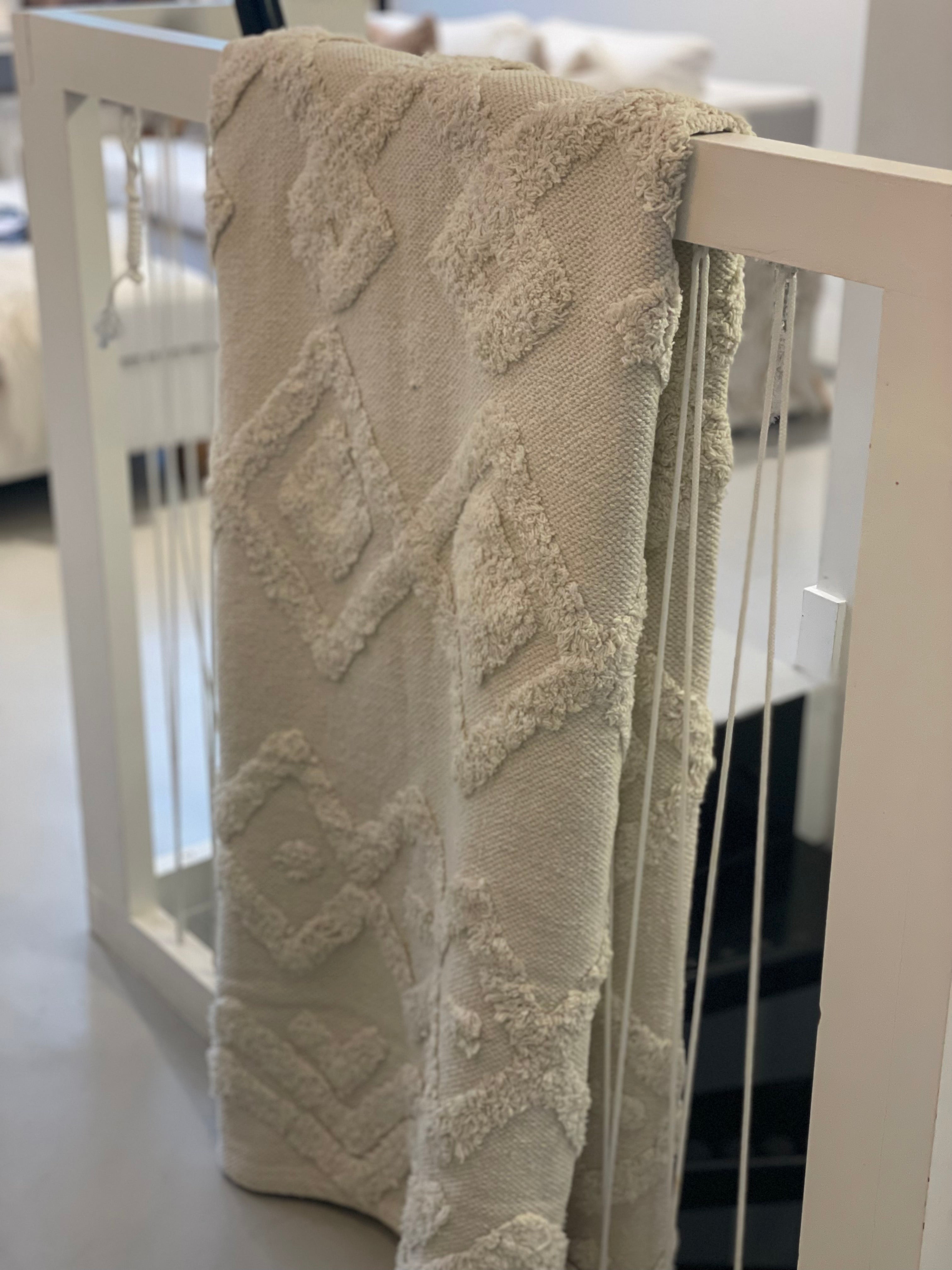 Billa carpet white