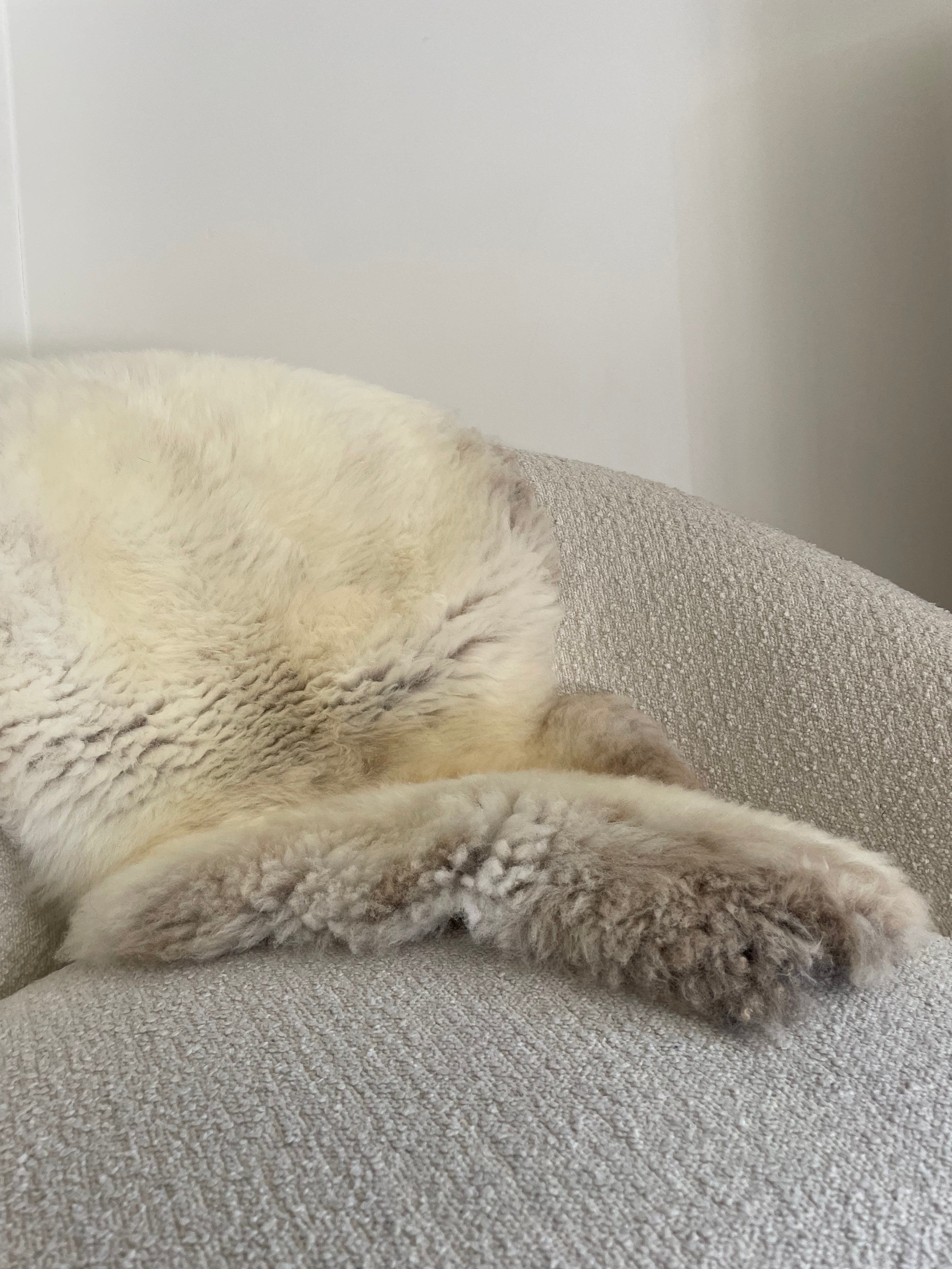 Gemêleerde beige Texelse schapenvacht L 1