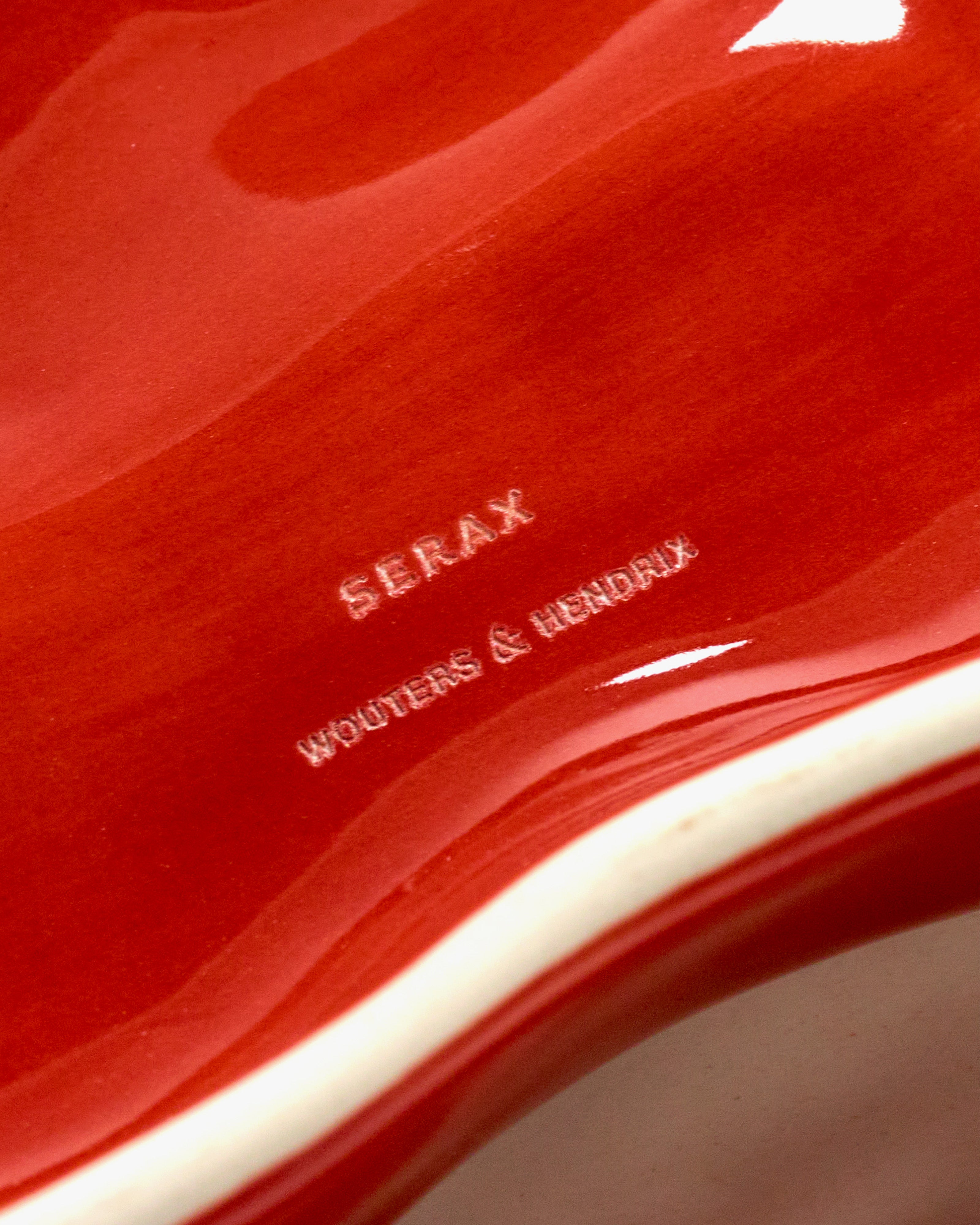 Giftbox serving dishes 'Les Objects Mouleversants'