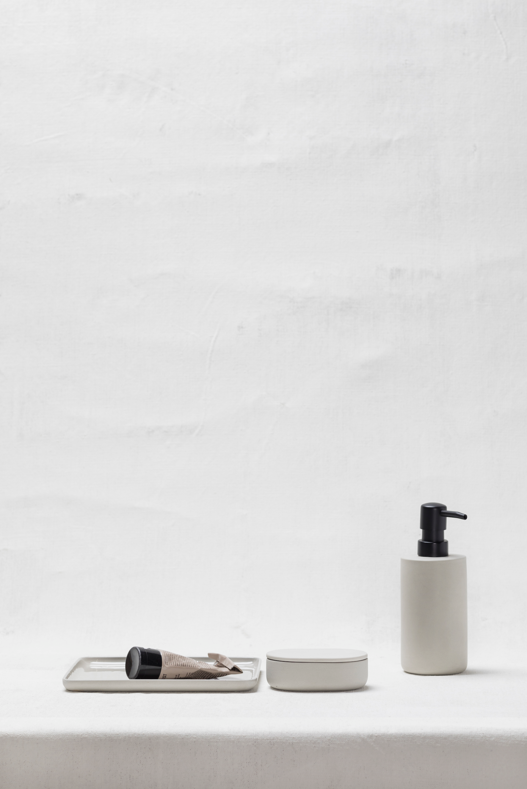 Pompe à savon beige - Bertrand Lejoly