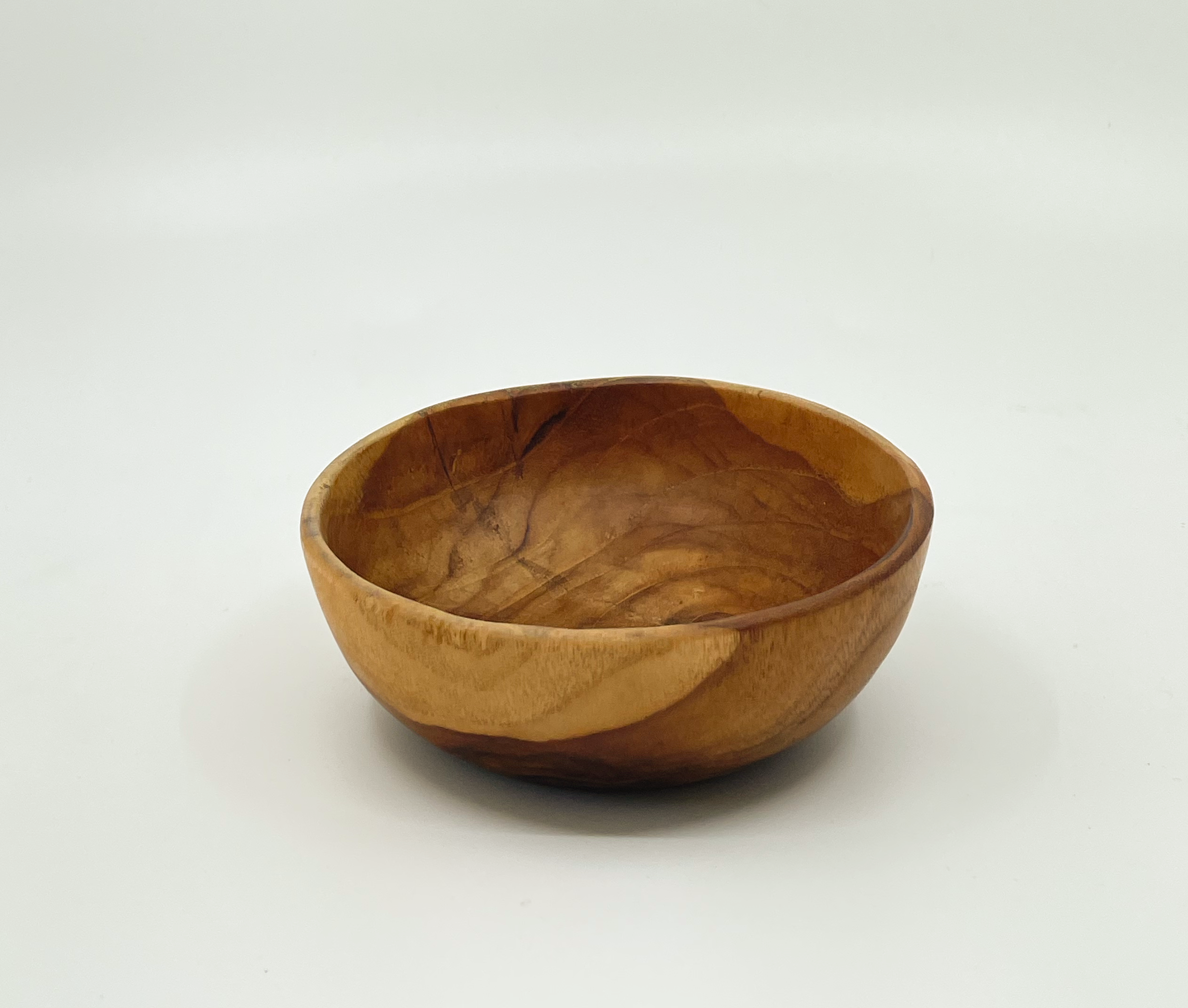 Bowl of acacia wood M
