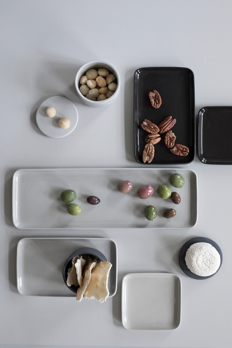 Beige rectangular tray L - Bertrand Lejoly